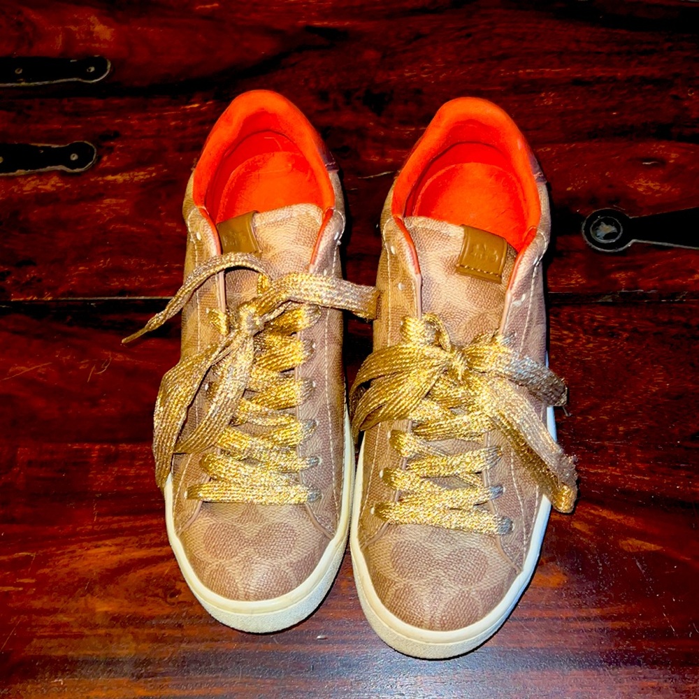 Coach Signature C Coated Canvas Sneakers with metallic laces - 9B